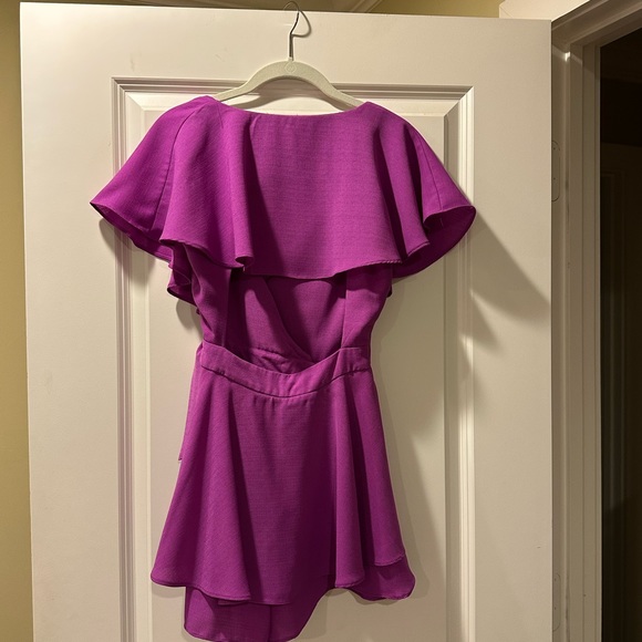 Pinkish purple romper with tie in front and open back - Picture 3 of 4